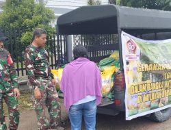 Kerjasama Para Babinsa Kodim 1710/Mimika dan Bulog, Jual Beras SPHP Untuk Warga