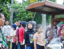 Ribuan Warga Nikmati 15.000 Porsi Makan Gratis di Monas