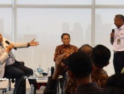 Didiek Hartantyo Ungkap Kunci Transformasi KAI di Forum Meet The Leaders Universitas Paramadina