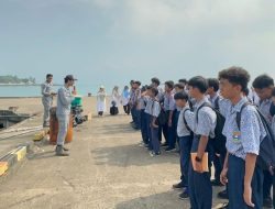 KN. Tanjung Datu-301 Kenalkan Dunia Kemaritiman Kepada Pelajar