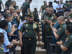Panglima TNI Beri Kuliah Umum Kepada 111 Pasis Sesko TNI dan Resmikan Lapangan Olahraga