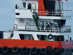 Kolaborasi Unsur Laut dan Udara, Tangkap Dua Kapal Pembawa Pasir Timah Ilegal