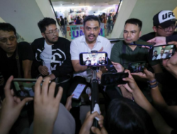 Tinjau Thrifting Pasar Senen, Menteri UMKM Siapkan Perlindungan Bagi UMKM