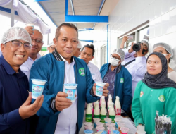 Menkop Dukung KPBS Pangalengan Produksi Susu UHT dan Masuk Ekosistem MBG