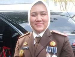 Enam Bulan Menjabat, Dr. Sulvia Triana Hapsari Antar Kejari Kota Bekasi Banjir Penghargaan