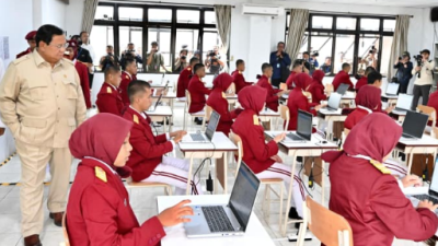 Pendidikan Untuk Semua: Presiden Prabowo Tinjau Fasilitas Sekolah Rakyat di Kalsel
