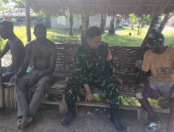 Babinsa Koramil 1710-07/Mapurujaya Laksanakan Komsos Dengan Warga