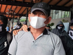 Koko Erwin Digiring ke Bareskrim Polri Usai Ditangkap di Tanjung Balai