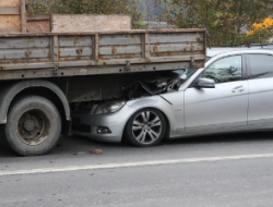 Tambahi Penerangan Jalan Tol Untuk Keamanan dan Kenyamanan