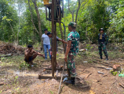 Personel TMMD Lanjutkan Pengeboran Sumur Bor di Desa Maba