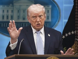 Trump Ancam Italia Soal Perselisihan Perang Iran dan Ucapan Paus Leo