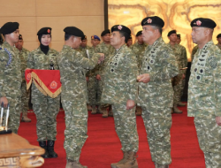 Perkuat Regenerasi Kepemimpinan, Mabes TNI Gelar Sertijab Dansesko TNI dan Pangkogabwilhan II