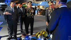 Presiden Prabowo Tinjau Pameran Bhayangkara, Tegaskan Kemandirian Industri Keamanan