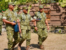 Wapang TNI dan Menhan RI Tinjau Yon TP di Jawa Timur, Pastikan Kesiapan Operasional Satuan