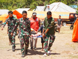 Totalitas, TNI Kerahkan 4.477 Personel dan 27 Alutsista Bantu Korban Terdampak Gempa NTT