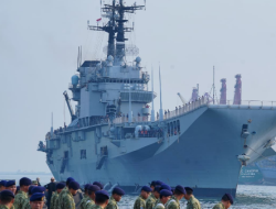 Wakil Panglima TNI Dampingi Menhan Sambut Kedatangan ITS Giuseppe Garibaldi