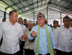 Menkop Pantau Operasional KDKMP di Jatim, Pastikan Beroperasi Secara Bertahap